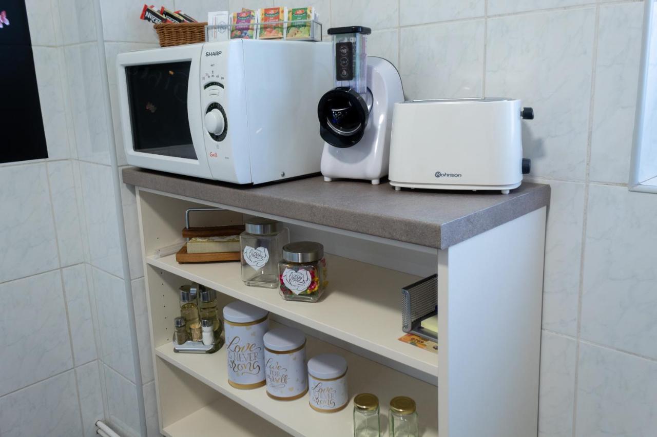 Butterfly Apartment סיביו מראה חיצוני תמונה