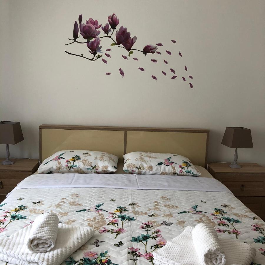 Butterfly Apartment סיביו מראה חיצוני תמונה